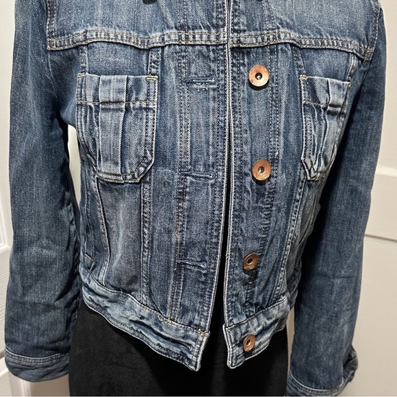 Express Jean Jacket - Picture 3 of 8